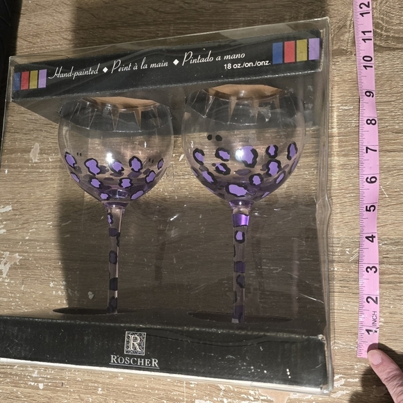 LOT of BUILT Oragami Collapsable Wine Tote +2 Hand Pinted Cheetah Wine Glasses - Picture 6 of 7